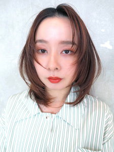 くびれミディ×ナチュラルレイヤー