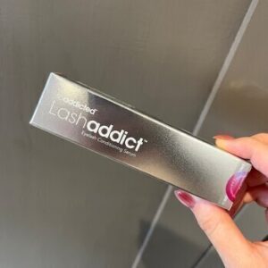 ラッシュアディクトもお取り扱い中です★