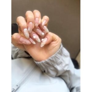 トレンドを取り入れて☆大人フェミニンデザイン♪