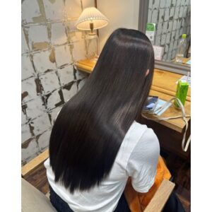 朝のうねり対策に♪髪質改善ストレート