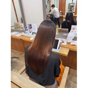 ツヤ髪への近道♪縮毛矯正で毎日笑顔！