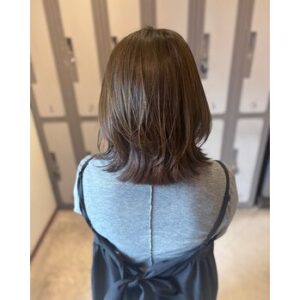 大人可愛いはレイヤーカットで♪