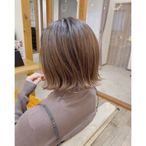 水素カラーで叶えるうるツヤ髪♪
