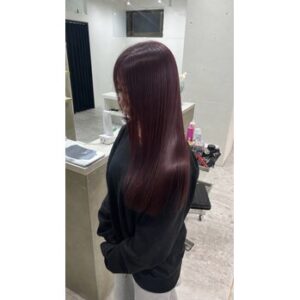 あなたの髪がまとまらない原因、本当にクセだけですか