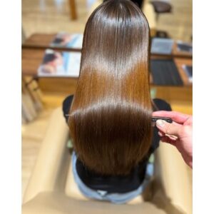 髪質改善ストレートで朝ラクに
