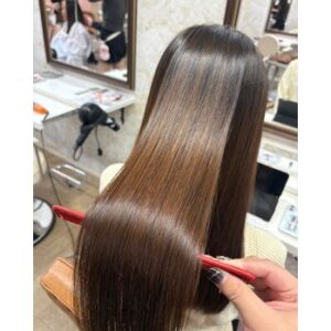 朝が変わるうるツヤ縮毛矯正