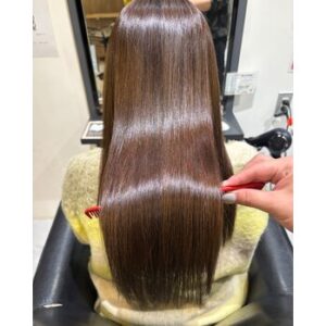 髪質改善ストレートで素髪ツヤ髪へ