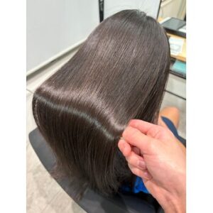 縮毛矯正とヘアカラーを両立させるために大切なこと