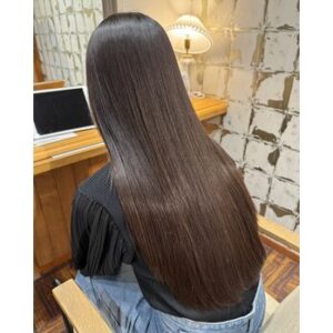 髪質改善ストレートで朝ラクツヤ髪